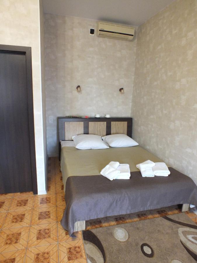 Vorontsovskiy Hotel Мелітополь Екстер'єр фото