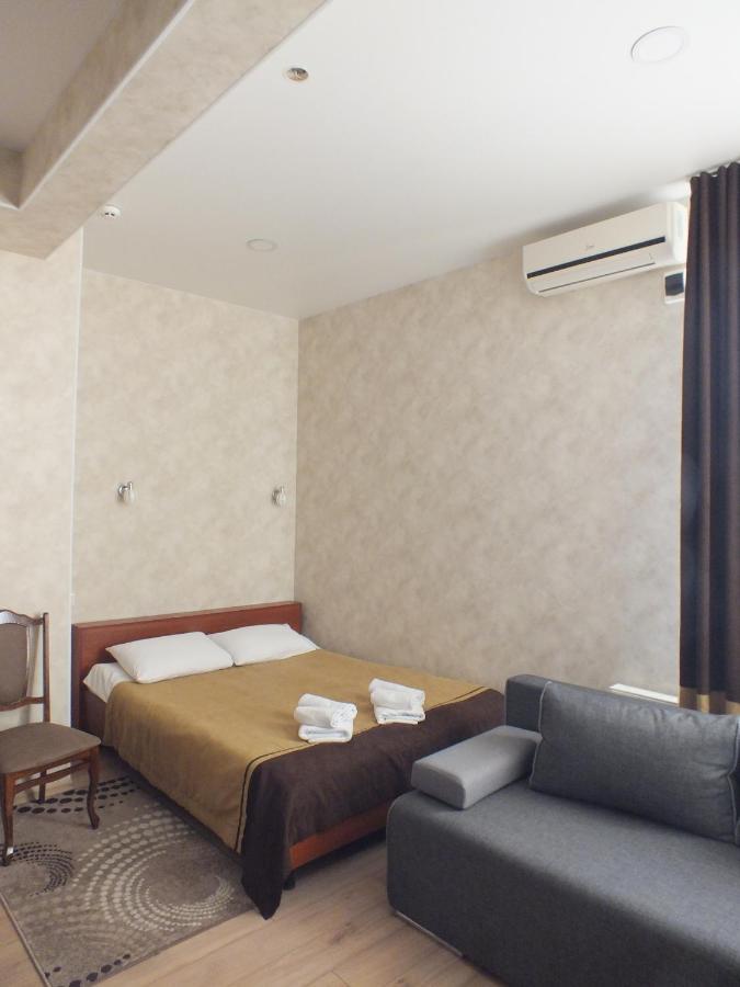 Vorontsovskiy Hotel Мелітополь Екстер'єр фото