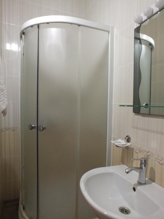 Vorontsovskiy Hotel Мелітополь Екстер'єр фото