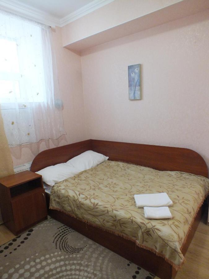 Vorontsovskiy Hotel Мелітополь Екстер'єр фото