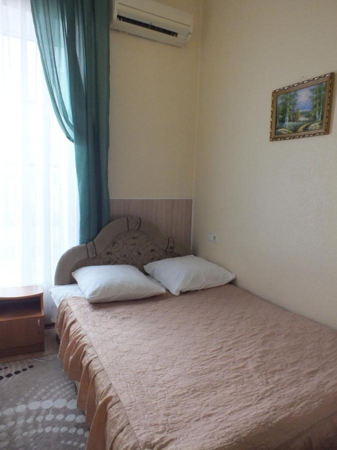 Vorontsovskiy Hotel Мелітополь Екстер'єр фото